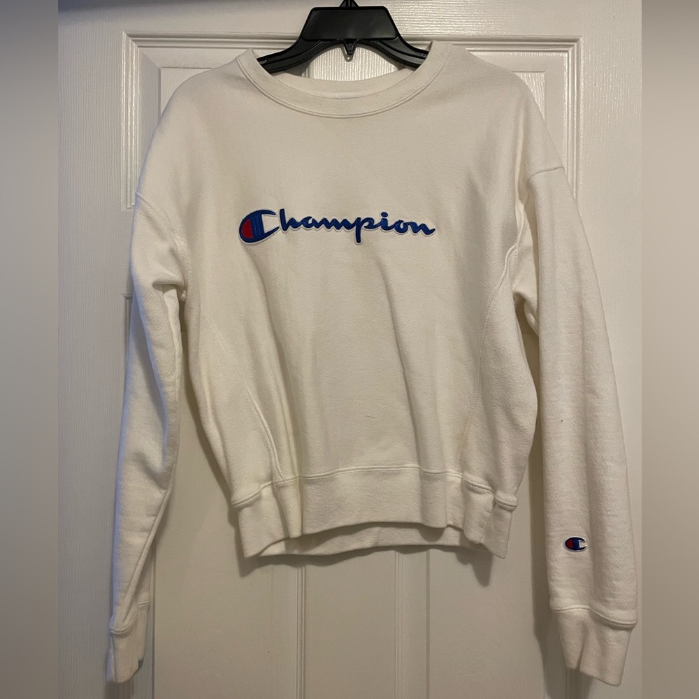 Champion white crew neck in size small